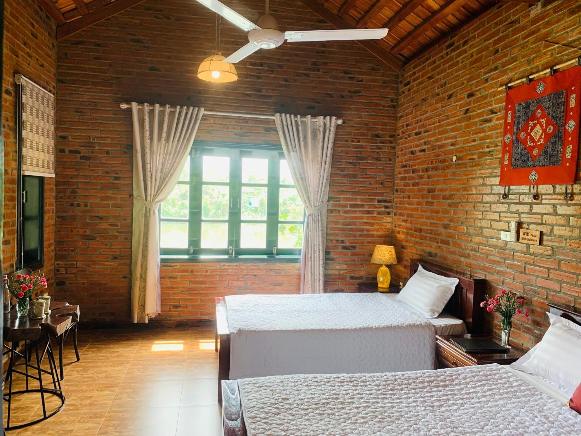 Dinh Gia Home Villa & Resort نينه بينه الغرفة الصورة